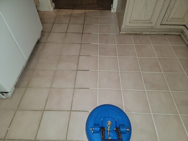 https://www.kleandry.com/images/tile%20%20cleaning%20Rio%20Rancho%20NM.jpg